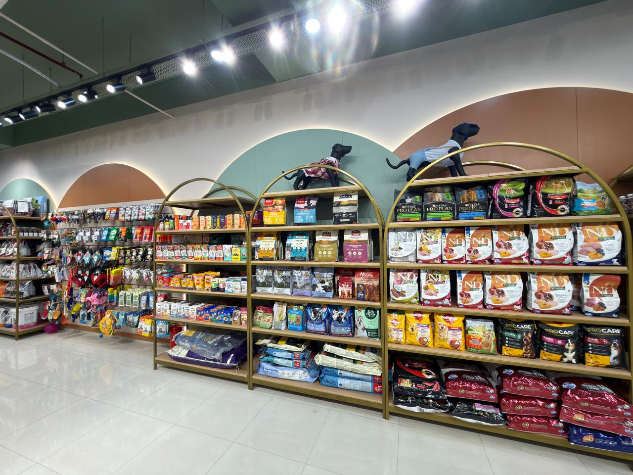 Inside Miou and Wuff South Bopal store &mdash; photo 2