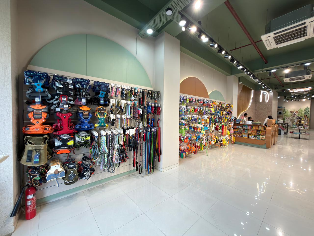 Inside Miou and Wuff South Bopal store &mdash; photo 3